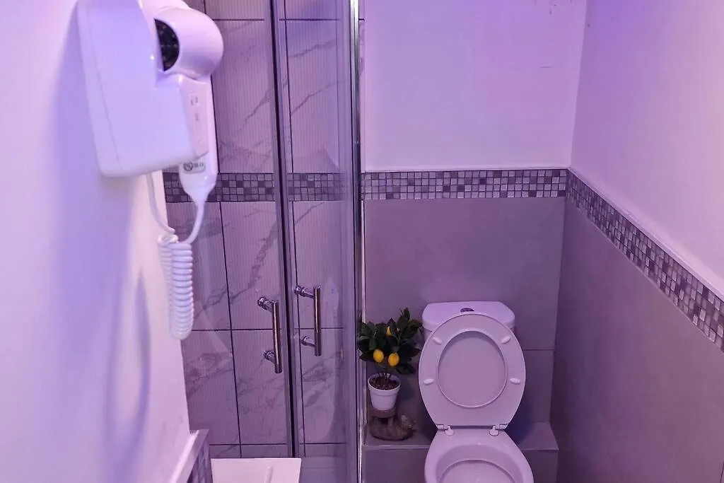 Lejlighed 1 Bedroom Studio Eltham